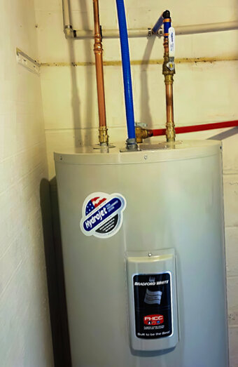 https://leedervillehotwater.com.au/uploads/2025/06/electric-hot-water-system-32554.jpg