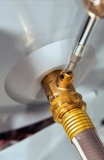 https://leedervillehotwater.com.au/uploads/2025/06/hot-water-servicing-24274.jpg