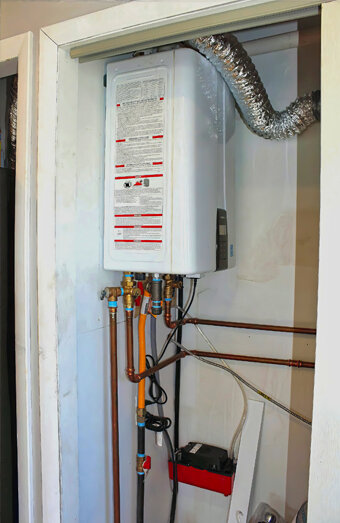https://leedervillehotwater.com.au/uploads/2025/06/instant-hot-water-systems-43926.jpg
