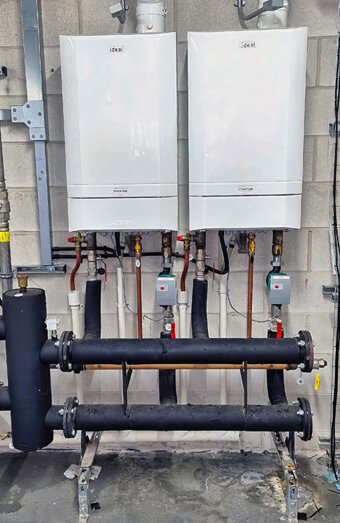https://leedervillehotwater.com.au/uploads/2025/06/instant-hot-water-systems-75549.jpg