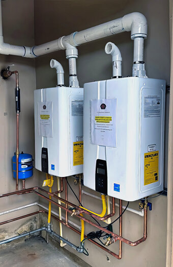 https://leedervillehotwater.com.au/uploads/2025/06/thermostatic-water-systems-21158.jpg