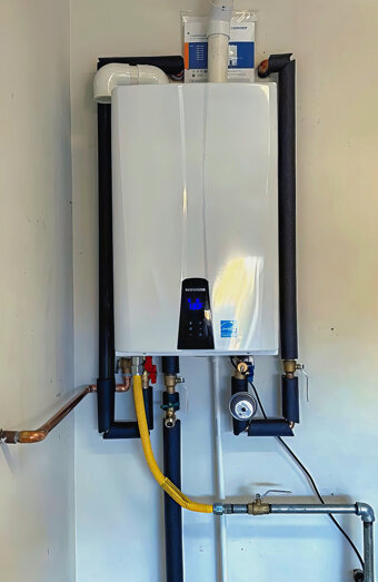 https://leedervillehotwater.com.au/uploads/2025/06/thermostatic-water-systems-94011.jpg